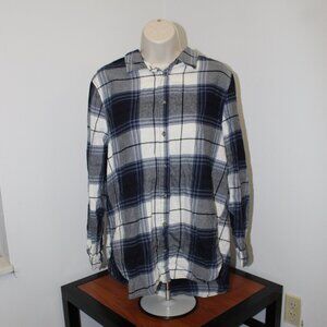 H&M Button Up Flannel Shirt Women's Large White Gray Plaid Soft Cotton EUC